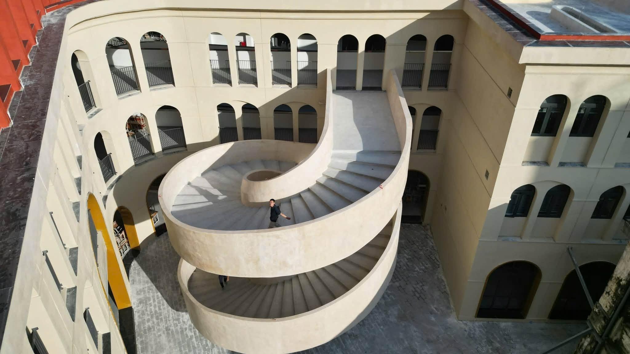 blobid6.jpg